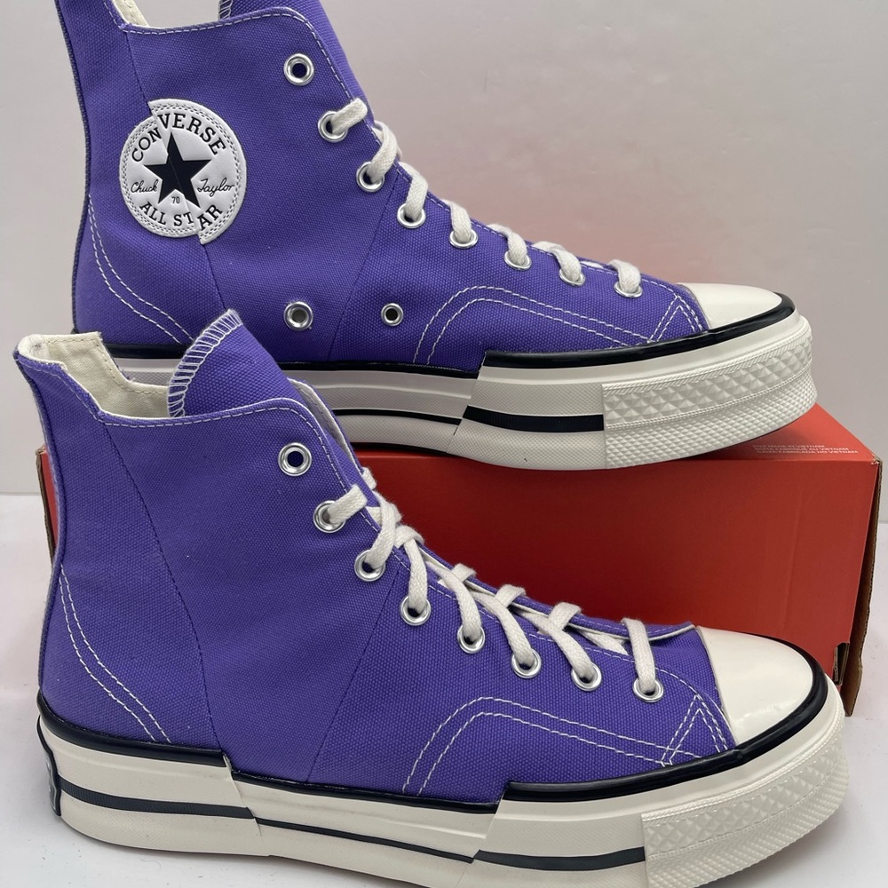 Converse Mn A12523C
CHUCK 70 PLUS HI
VIPER VIOLET/EGRET Purple High-Top Sneakers - Picture 1 of 16